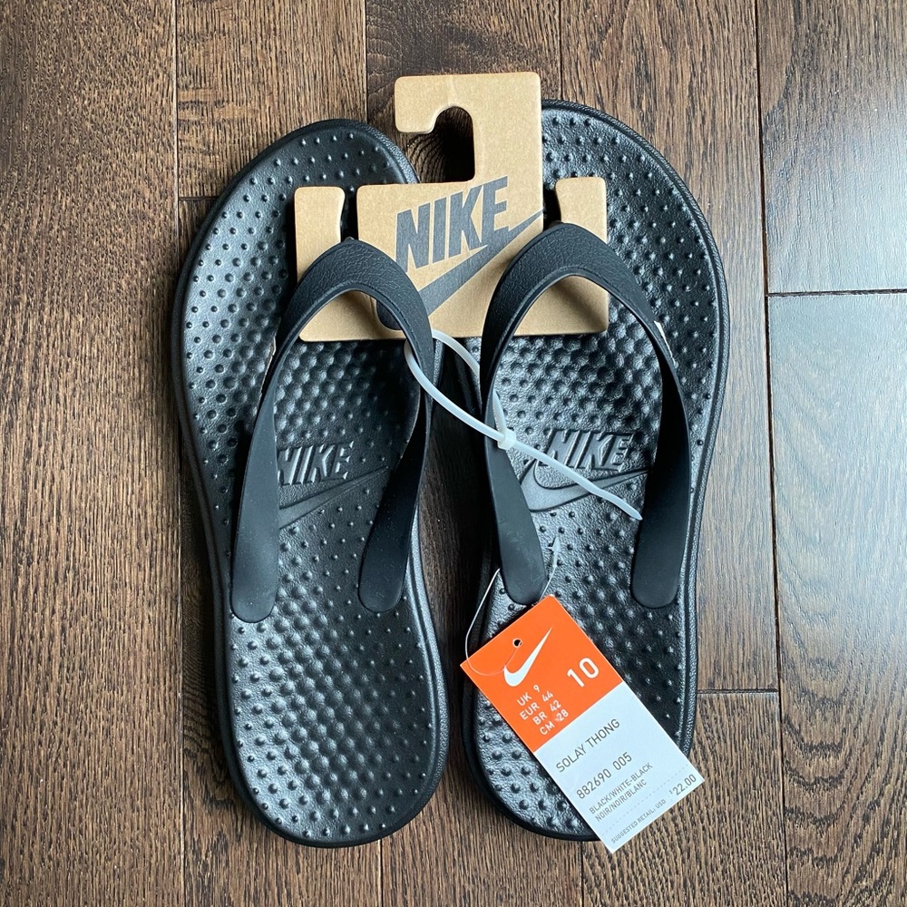 Nike Flip Flops (Men’s 10)